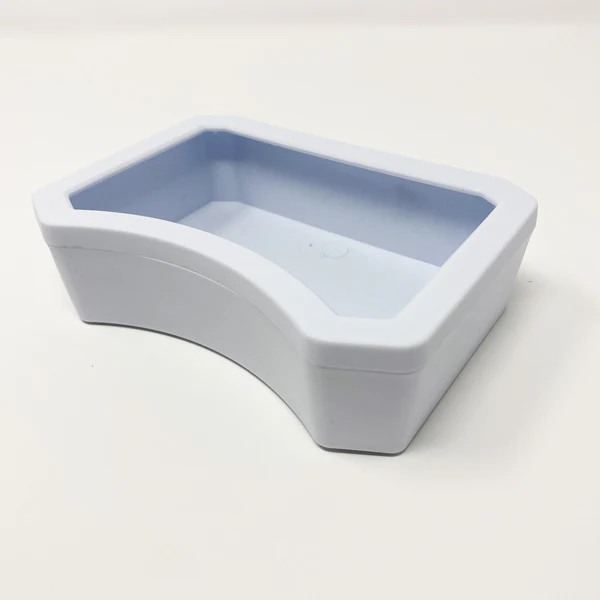 Large Escape Proof Dish
